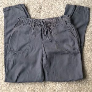 Great straight/wide leg cargo pants